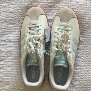 Adidas Cream and Light Blue Sneakers